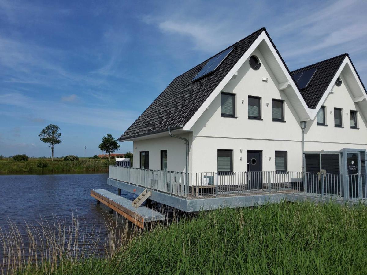 Nr 110 - Ferienhaus Seeperle Pfahlhaus Auf Der Harle Carolinensiel Luaran gambar